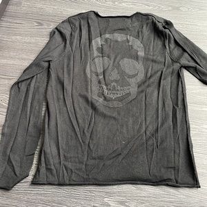Long sleeve light sweater